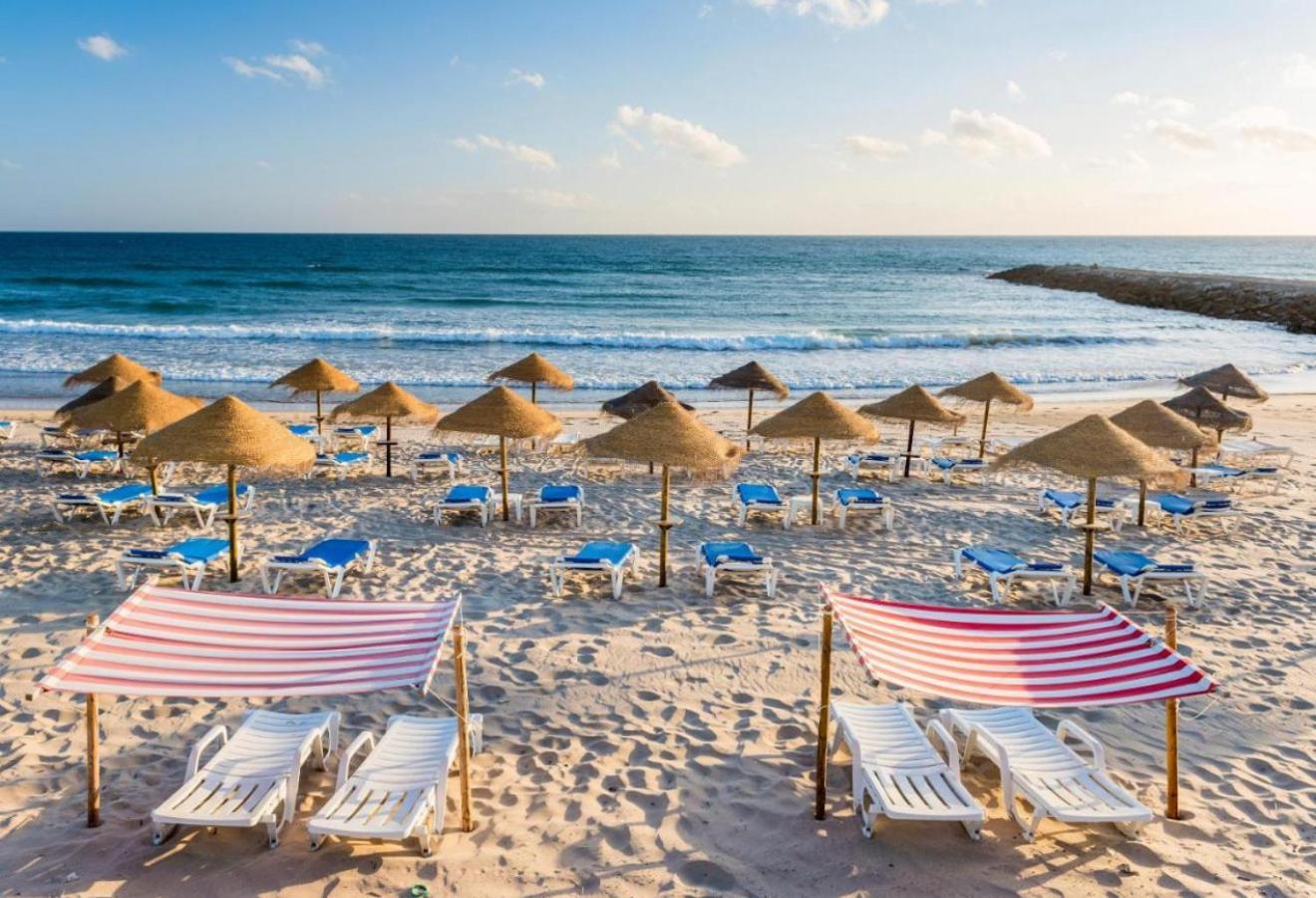 Front Beach Costa Caparica Lisbon كوستا دا كاباريكا المظهر الخارجي الصورة
